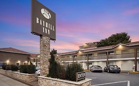Bayhill Inn